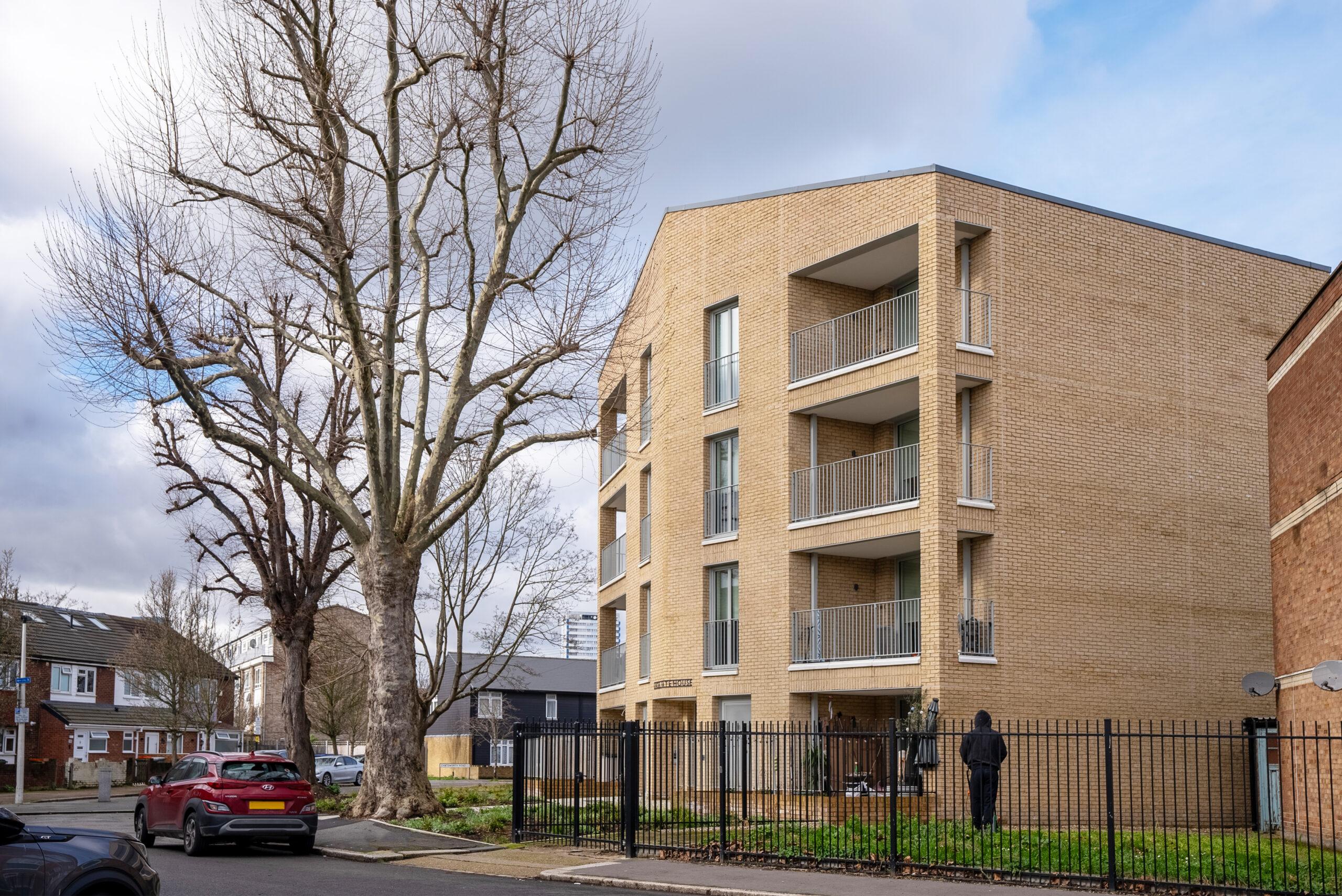 Rooff - Idmiston Road 3